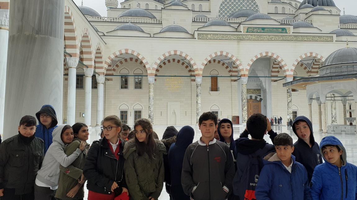 Büyük Çamlıca Camii'ni Ziyaret Ettik.